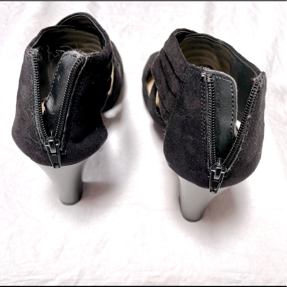 ATTENTION women’s heeled sandals (jenna) black size5 NWOT - Picture 11 of 13